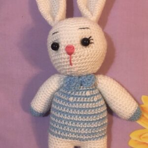 Blue color Roja bunnies crochet design