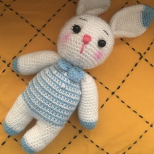 Blue color Roja bunnies crochet design