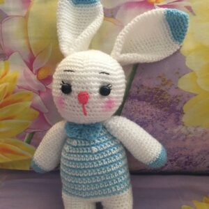Blue color Roja bunnies crochet design